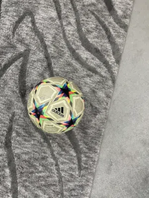 كرة دوري ابطال اوربا