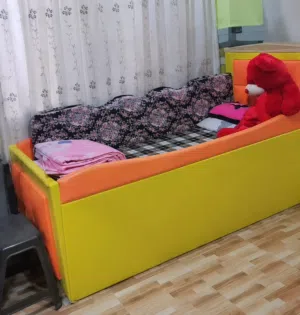سرير اطفال مفرد