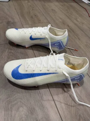 نايك ميركوريال فايبور 16 "بلو برنت" - إصدار خاص (Nike Mercurial Vapor 16 Elite)