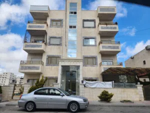 164 m2 4 Bedrooms Apartments for Sale in Amman Abu Alanda