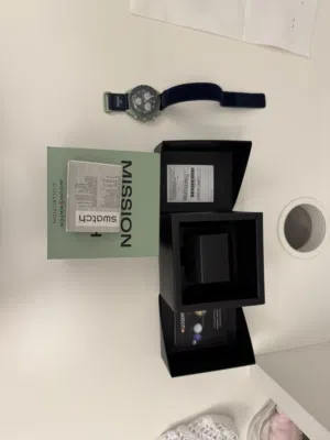 Omega swatch mission on earth. Daily use