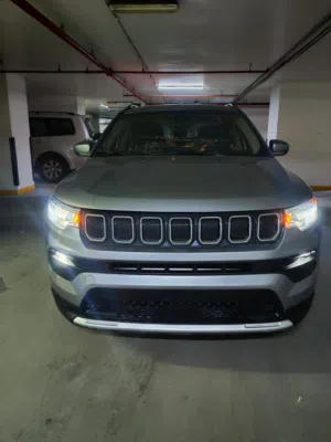 Jeep compass 2022 Latitude 4x4  جيب كومباس
