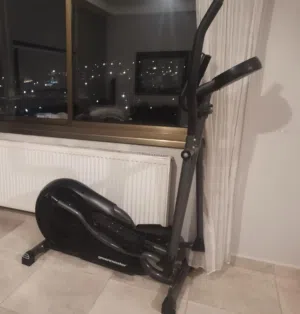 Cross Trainer