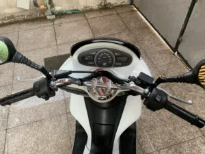 هوندا pcx الجيل الاول