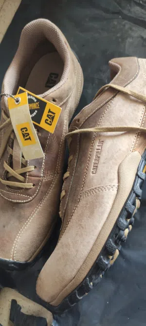 احذية وبساطير كتر بيلر الأصلية