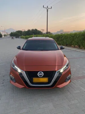 Used Nissan Altima in Muscat