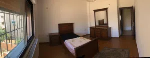 (مطلوب شريك سكن غرفه خاصه أو مشتركه ) شامل الكهرب والماء والإنترنت والنظافه والحارس والمصعد والصيانه