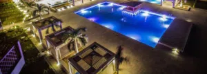 فندق للبيع مصر مدينة شرم الشيخ منطقة خليج نعمة الفندق يطل على طريق السلام الرئيسي