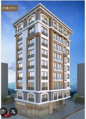 5+ floors . 5000 ft² . Agent3