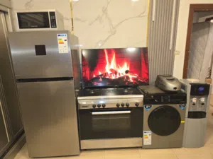 بكج كهربائيات 7  قطع بحالة الوكالة