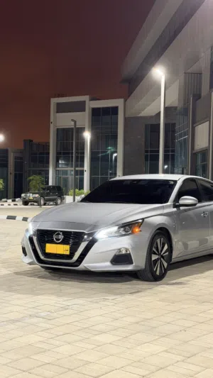 Used Nissan Altima in Dhofar