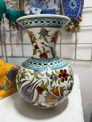 Vase hand made decoration piece
