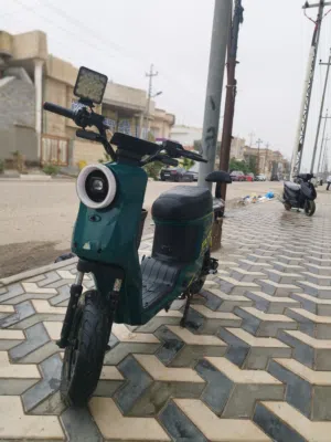 دراجه R9 شركه ونلي  موديل 2025 بطاريات نص عمر  الدراجه ما ماشيه ملف 1200 السعر 300وبيه مجال