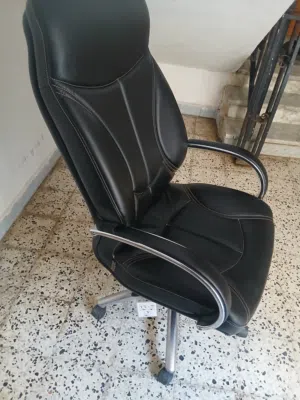 كرسي للبيع جديد مش مستعمل