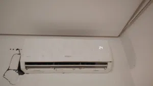 مكيف1طن شغالة ممتاز 1-ton air conditioner, working perfectly