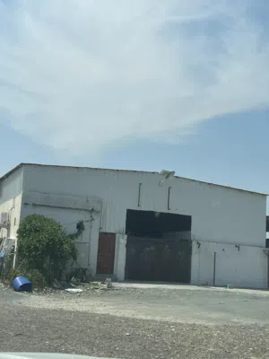 مخزن في صناعية شناص للاجار الأسبوعي او الشهري او السنوي Store or workshop for rent in Shinas