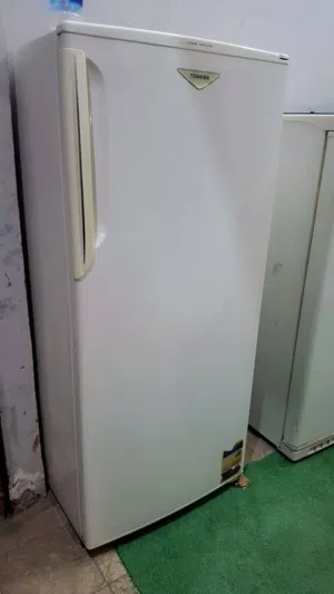 ديب فريزر توشيبا 5درج ورف نوفروست شحن شركه بدون صيانات نهائي حاله ممتازه جدا معاه ضمان شهرين من المع