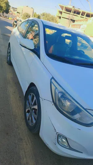 هونداي اكسنت 2015