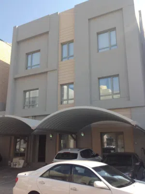175 m2 3 Bedrooms Apartments for Rent in Mubarak Al-Kabeer Al Masayel