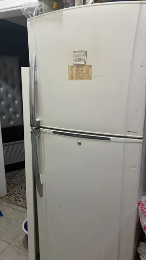 ثلاجة توشيبا للبيع