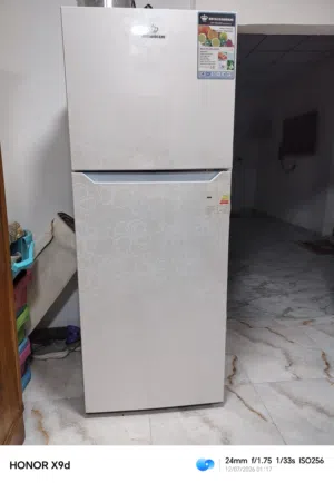 ثلاجة مستعملة