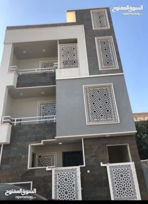 شقة موثثه  ديلوكس للايجار الشهري طابق ارضي  موقع مميز اليرموك الاربع شوارع