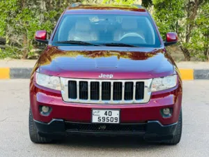 جيب شيروكي  Jeep Cherokee2011 بحاله الوكاله فحص كامل فل كامل عدا الفتحه