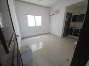 100 m2 Studio Apartments for Rent in Sharjah Al Butina