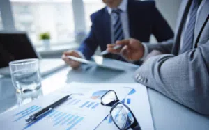 مالك ومؤسس لعدة مؤسسات