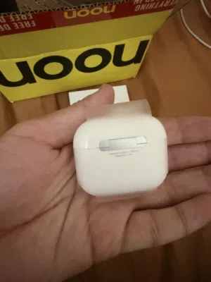 Apple AirPods 4 Wireless Earbuds, Bluetooth Headphones, with Active Noise Cancellation,