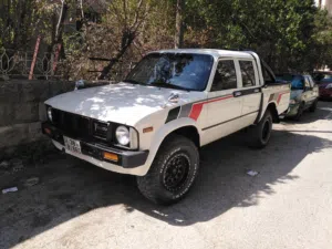 بكب تويوتا ستاوت 1982غمارتين
