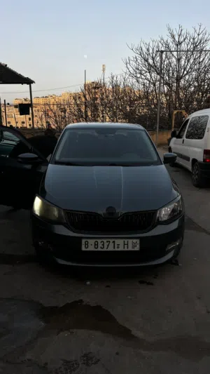 سكودا فابيا 2017 للبيع