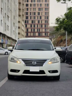 Nissan Sentra ,,,Model 2013 ,,,,Gcc  ,,