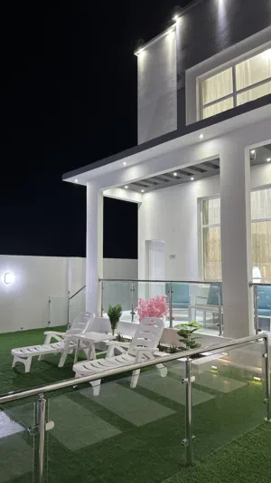 فيلا للإيجار 100متر فقط عن البحر