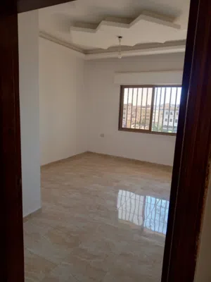140 m2 3 Bedrooms Apartments for Rent in Amman Al Muqabalain