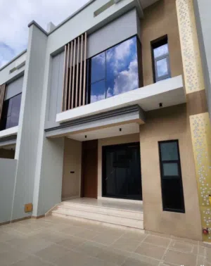 215 m2 5 Bedrooms Villa for Sale in Muscat Al Mawaleh
