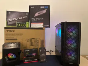 PC قيمنق للبيع
