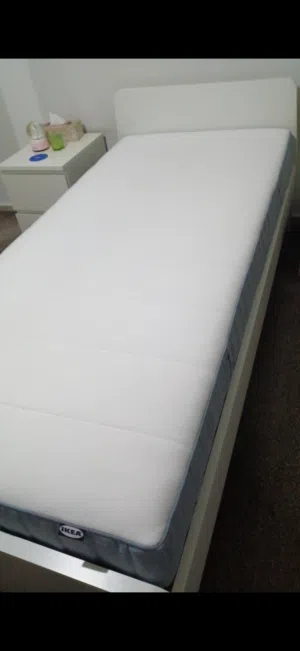 فرشة مفرد للبيع