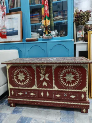 مندوس خشب كبير. تم التخفيض