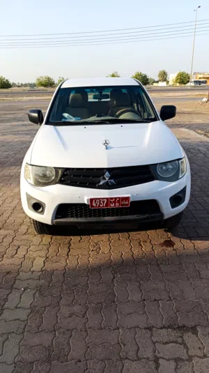 Used Mitsubishi L200 in Al Batinah