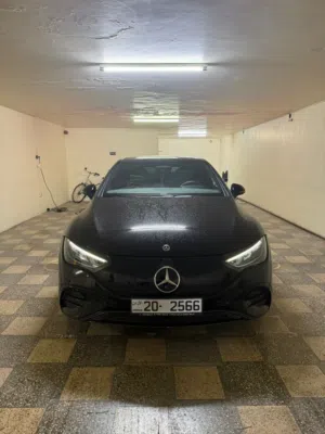 2023 Mercedes EQE350+  Night package + Amg package negotiable