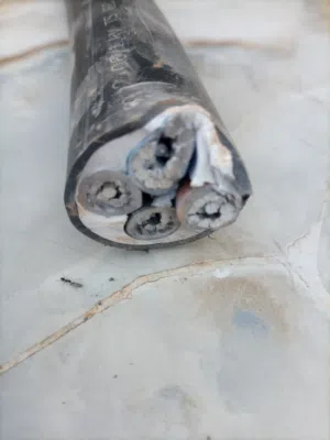كبل كهرباء المونيم