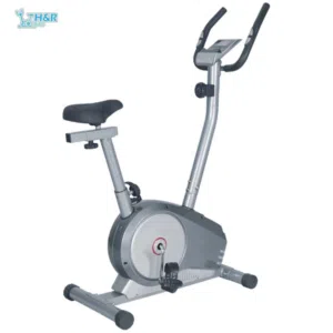 magnetic bike بايك مغناطيسي ثابت مع مقعد / شاشه الكترونيه لقياس الوقت والمسافه والسعرات / كفاله 3 سن