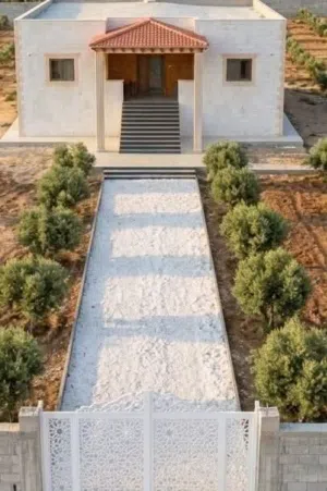 170 m2 5 Bedrooms Townhouse for Sale in Amman Al-Nuqairah