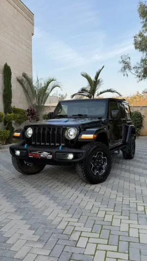 جيب-رابيكون-ترخيص-2022-محرك-2000-هايبرد-plugin-يقطع-على-الشحنه-30-كيلو-375-حصان