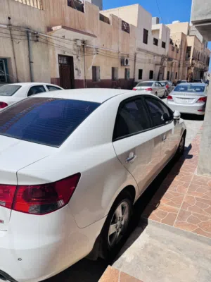 KIA CERATO 2012