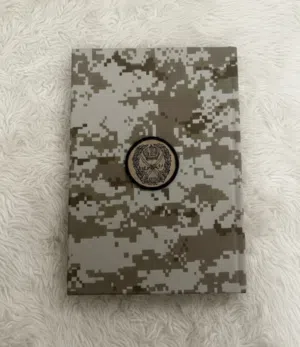 دفتر صنع يدوي مغطى بقماش اللباس الجيش العربي معمول ب دقه