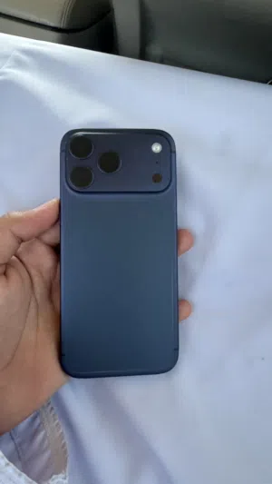 Apple iPhone 17 Pro Max 256 GB in Al Sharqiya