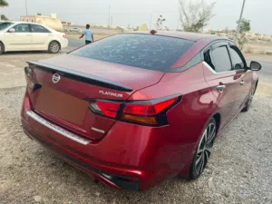 Used Nissan Altima in Al Batinah