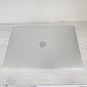 MacBook pro 16 inch 2019